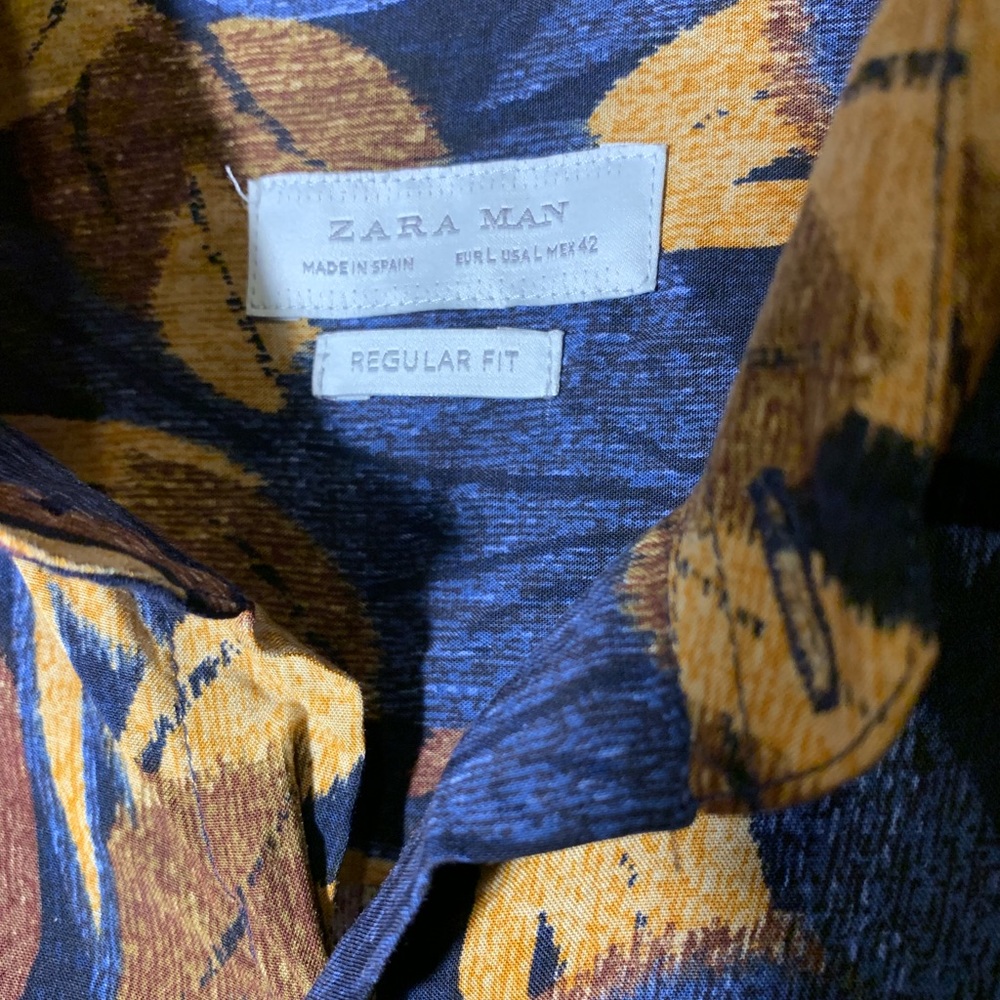 Printed button up